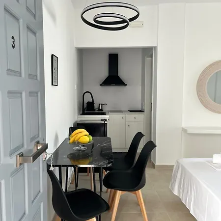 Aeolian Breeze 3 Apartment *