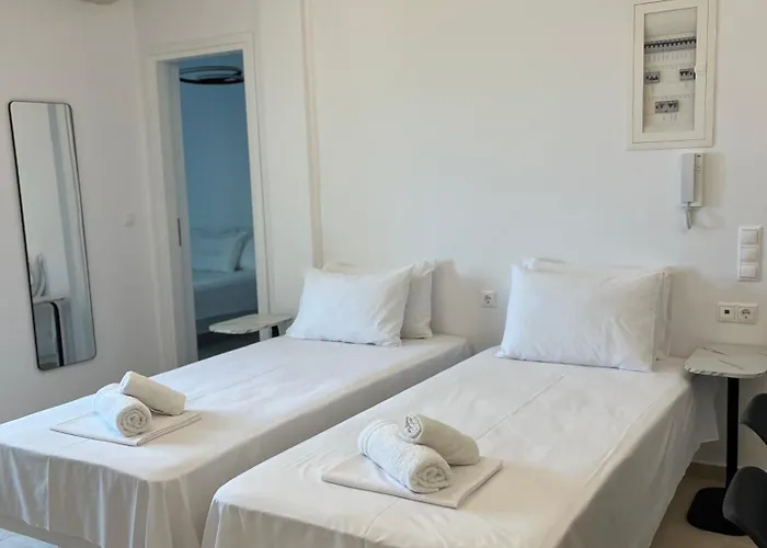 Апартаменты Aeolian Breeze 3 Тинос